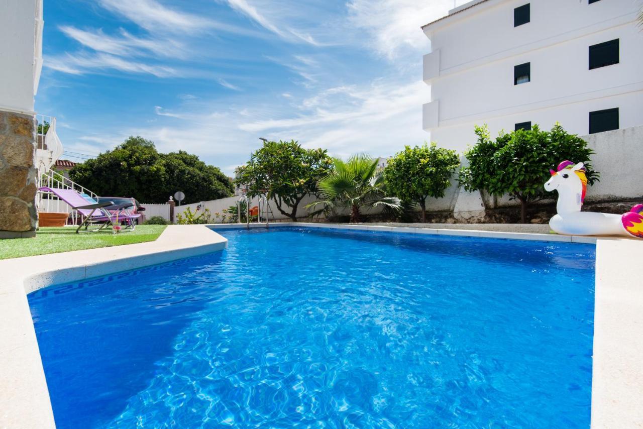 Villa Palm Beach Marina Benalmadena 3 Min Walking From The Sea Exterior photo